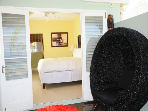 Jamaica Home 973501