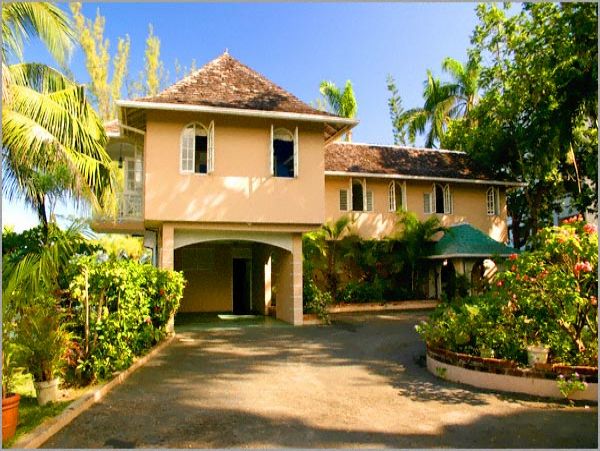 Jamaica Home 973505