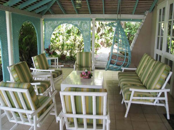 Jamaica Home 973505