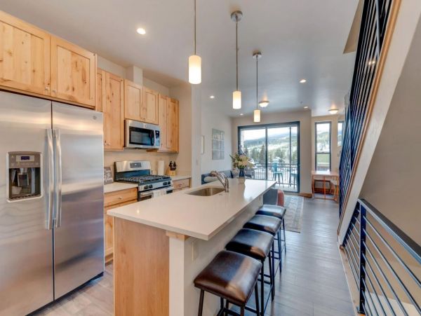 Winter Park Luxury Four Bedroom Townhome with Private Hot Tub