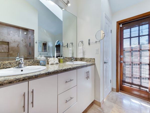 Fort Lauderdale Home 973602