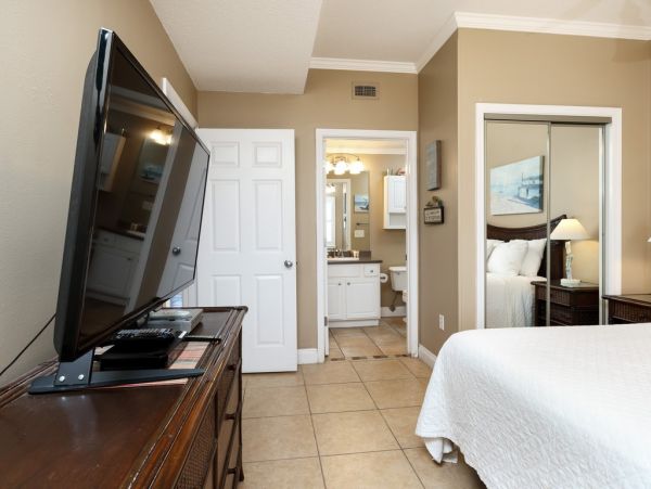 Pensacola Beach Condo 973612