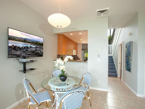 Oceanview Kapalua Vacation Condo Sleeps 4 Guests