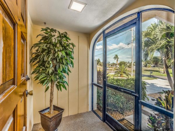 Cape Coral Home 973641