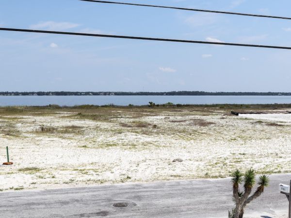 Navarre Beach Home 973680