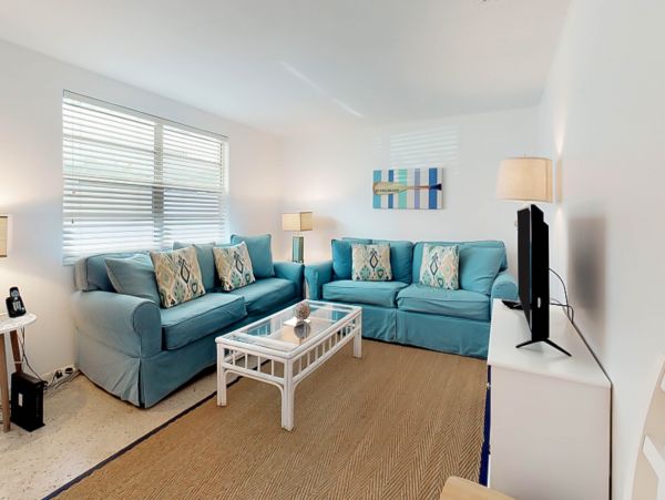 Anna Maria Island Holmes Beach Home 973697