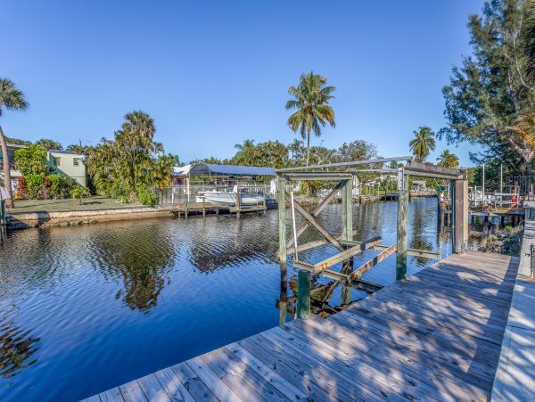 Naples Home 973723