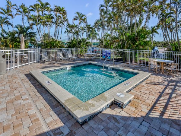 Bonita Springs Condo 973729