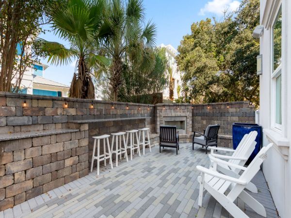 Stunning 8-Bedroom, 7-Bath Home in Miramar with Private Pool & Rooftop Deck
