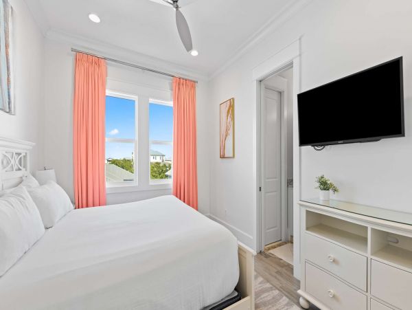 Stunning 8-Bedroom, 7-Bath Home in Miramar with Private Pool & Rooftop Deck