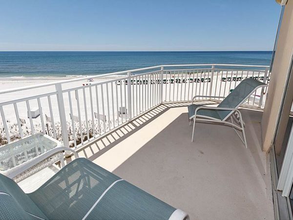 Beachfront 3 Bedroom Vacation Condo in Fort Walton Beach