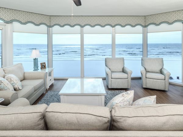 Beachfront 3 Bedroom Vacation Condo in Fort Walton Beach