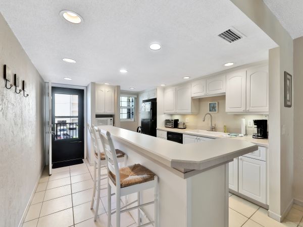 New Smyrna Beach Condo 973826