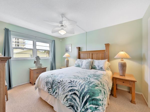 New Smyrna Beach Condo 973826