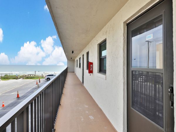 New Smyrna Beach Condo 973826