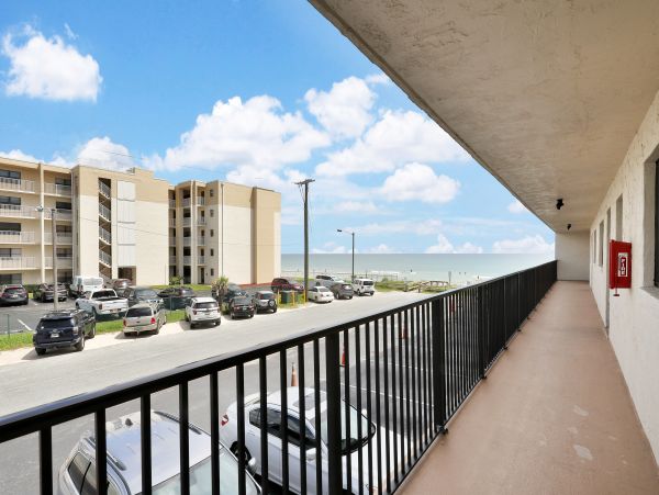 New Smyrna Beach Condo 973826
