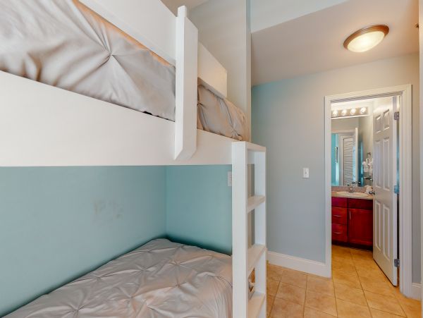 Panama City Beach Condo 973827