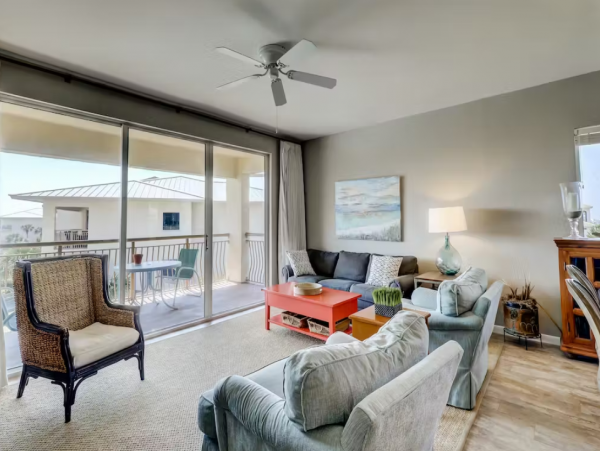 Spacious 3 Bedroom Vacation Condo in Seacrest