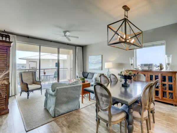 Spacious 3 Bedroom Vacation Condo in Seacrest