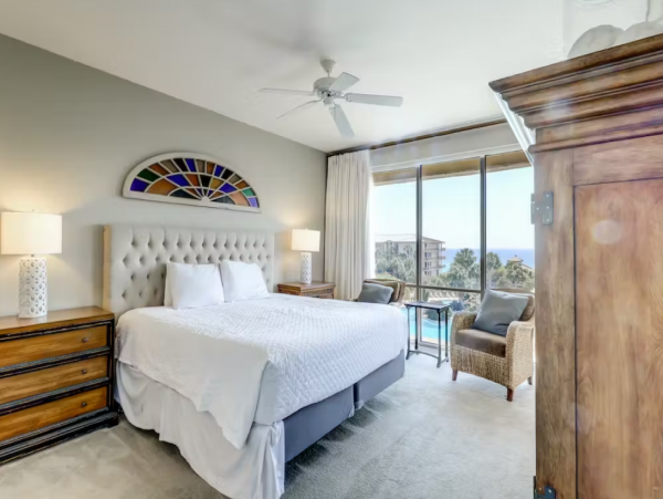 Spacious 3 Bedroom Vacation Condo in Seacrest