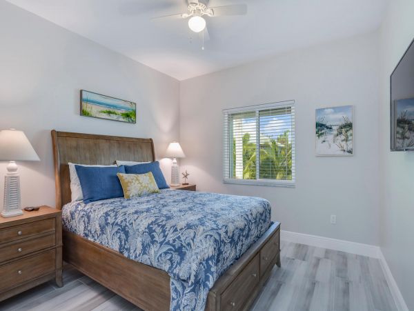 Beautiful Fot Myers Beach Vacation Pool Home