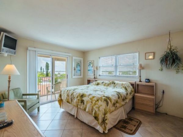 Fort Myers Condo 973843