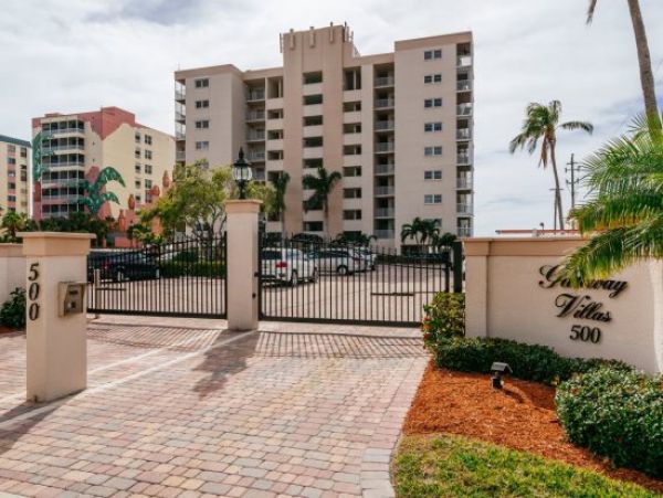 Fort Myers Condo 973843