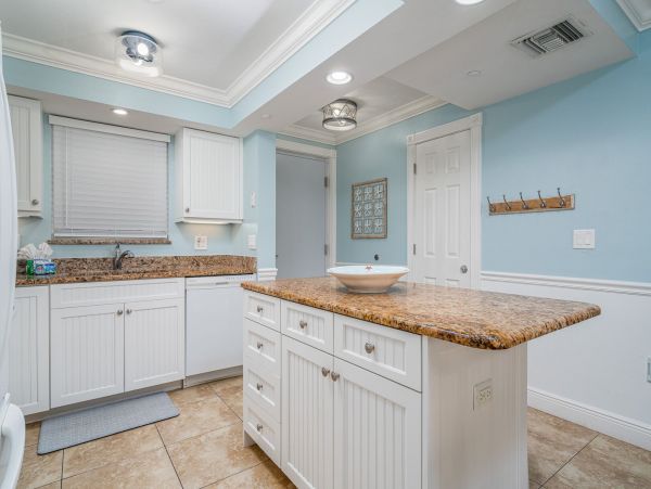 Vacation Condo in Fort Myers 2 Bedrooms Sleeps 8 Gulf Views