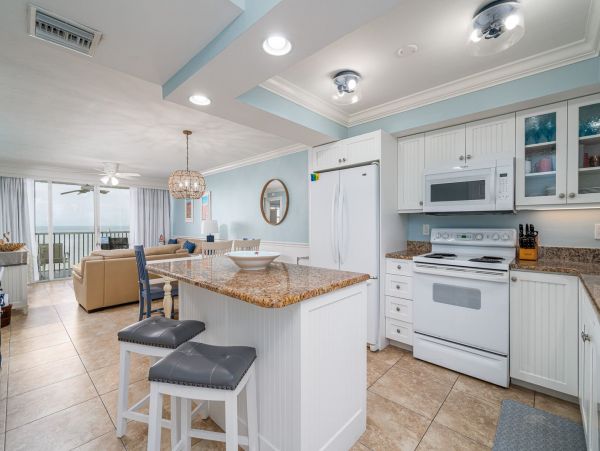 Vacation Condo in Fort Myers 2 Bedrooms Sleeps 8 Gulf Views