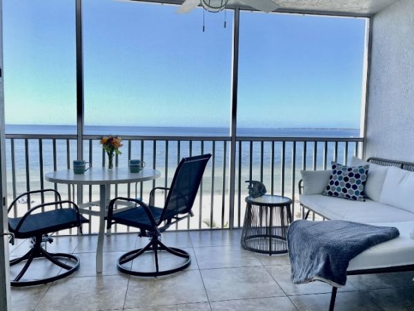 Vacation Condo in Fort Myers 2 Bedrooms Sleeps 8 Gulf Views