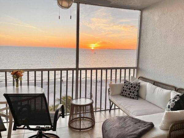 Vacation Condo in Fort Myers 2 Bedrooms Sleeps 8 Gulf Views