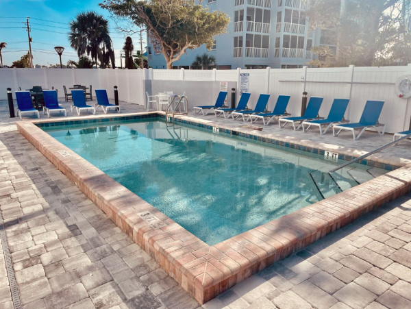 Stunning 2-Bedroom Condo with Breathtaking Gulf & Bay Views in Fort Myers