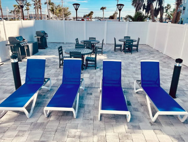 Stunning 2-Bedroom Condo with Breathtaking Gulf & Bay Views in Fort Myers