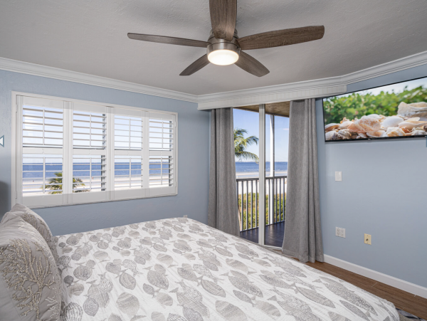 Fort Myers Views of Gulf & Beach