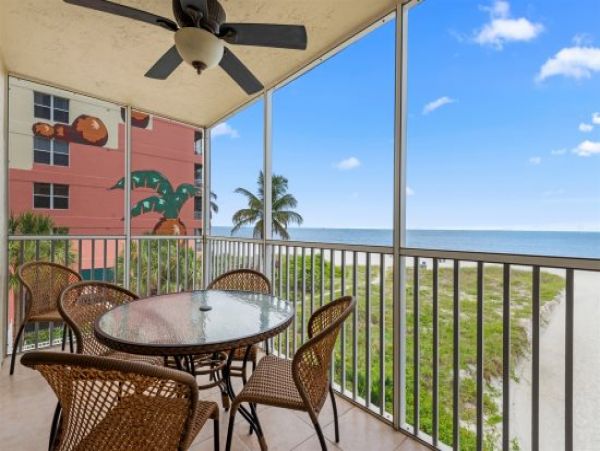 Fort Myers Condo 973850