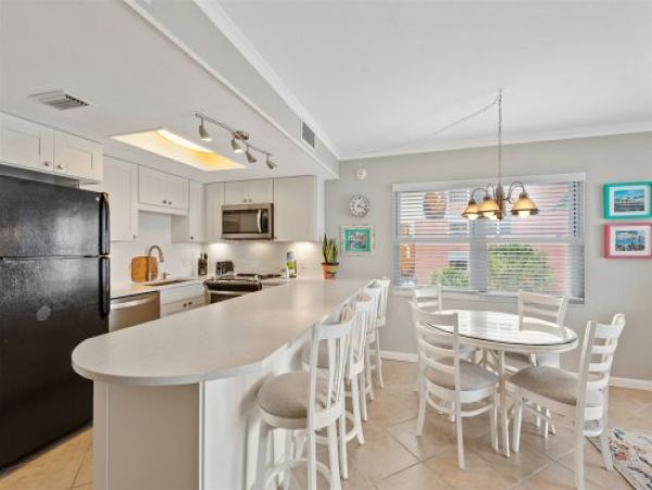 Fort Myers Condo 973850