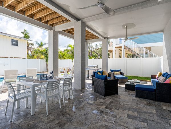 Fort Myers Beach Home With Private Pool and Balconies