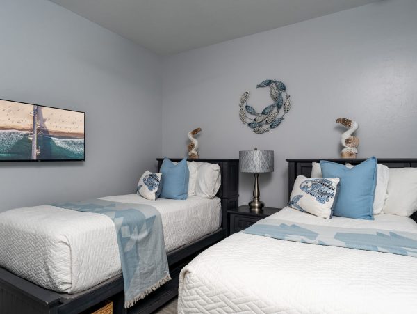Fort Myers Beach Home With Private Pool and Balconies