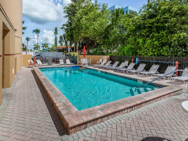 Fort Myers Condo 973855