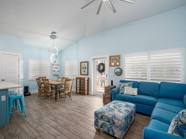 Fort Myers Vacation Rental with Pool Near Beach & Shops