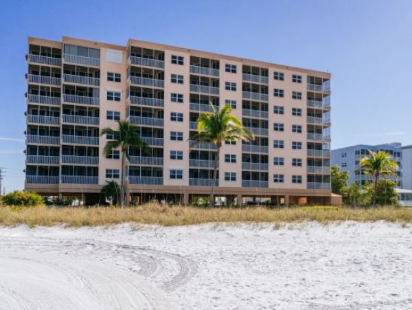 Fort Myers Condo 973860