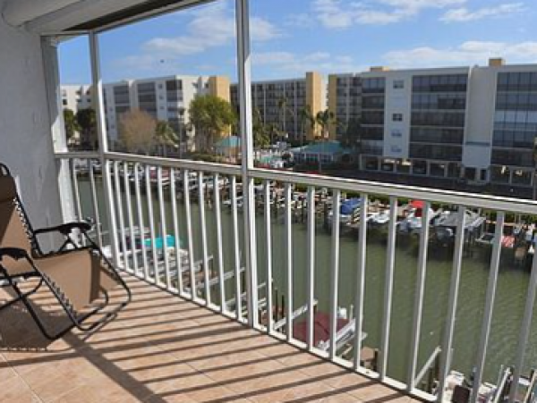 Fort Myers Condo 973862