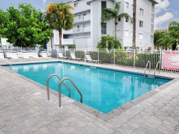 Fort Myers Condo 973862