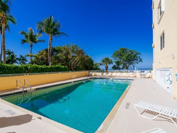 Fort Myers Condo 973866