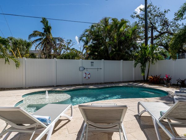 Fort Myers Beach Home With Private Pool Near Beach