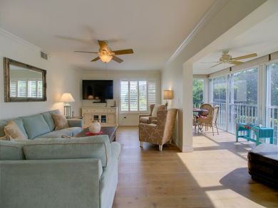 Charming 2 Bedroom Condo on Sanibel Island Sleeps 6 Guests