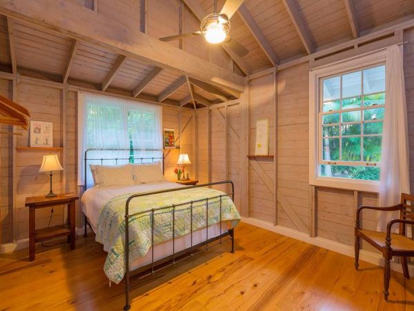 Haiku Home 973874
