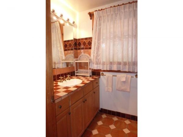 Haiku Home 973876