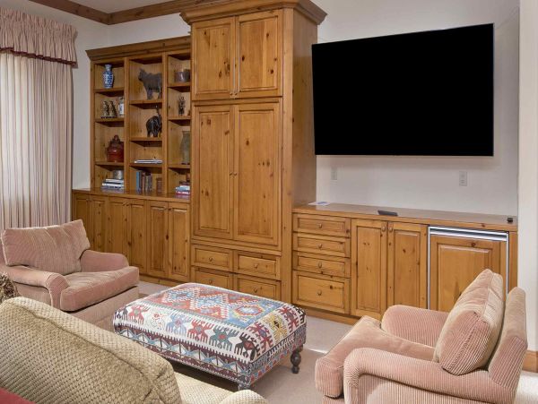 Mountain View Five Bedroom Rental Home in Beaver Creek