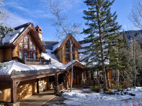 Mountain View Five Bedroom Rental Home in Beaver Creek